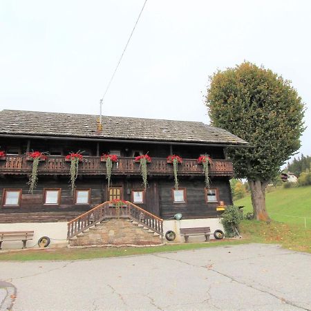 Beautiful Holiday Apartment In A Renovated Farmhouse In Fresach Carinthia Exterior photo